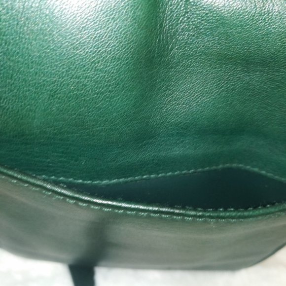 Jacqueline's Crossbody - Picture 5 of 6